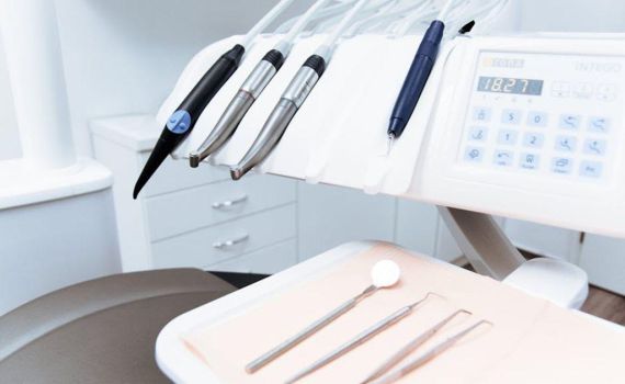 טיפול שורש – מדריך מקיף משלב האבחון להחלמה