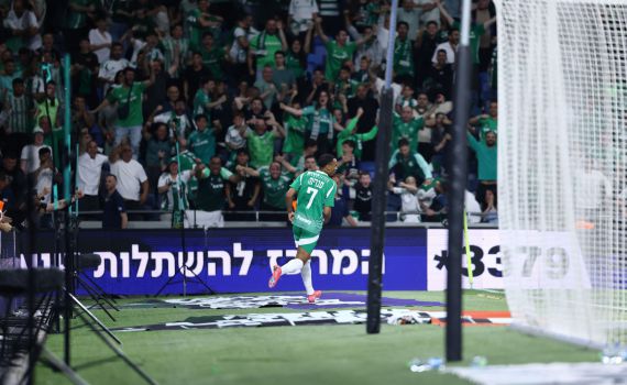 המשחק בסמי עופר: נעצר מדליק אבוקה וחולקו קנסות של 4,000 ש"ח