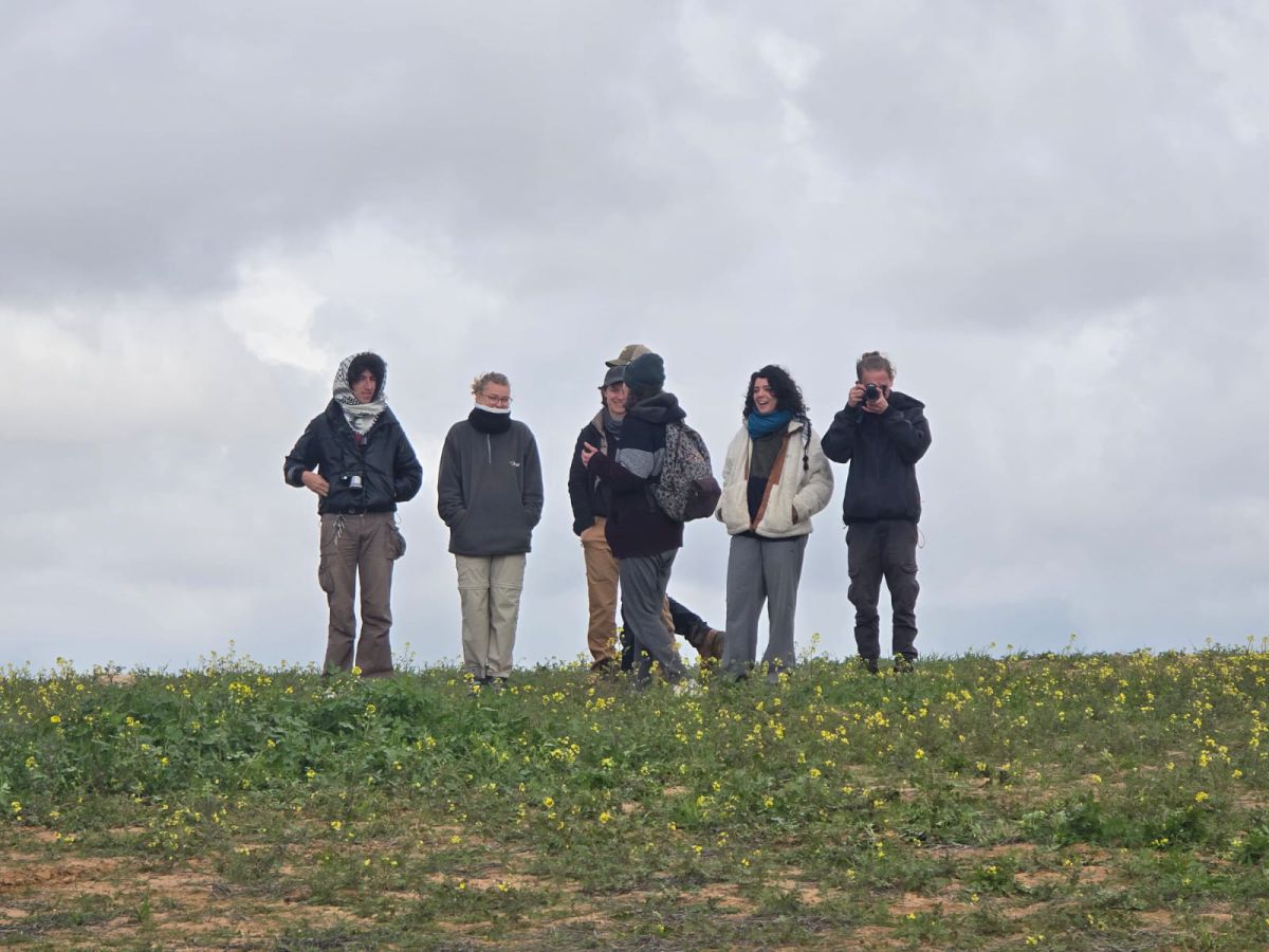 במהלך השבת: פעיל שמאל דרס חקלאי יהודי ותקף אותו