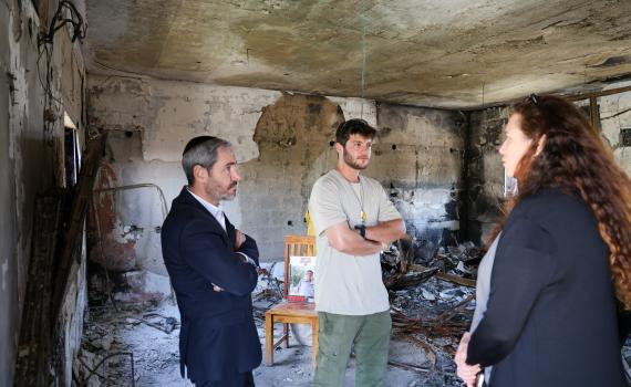 הסיור המטלטל של חברי הכנסת בניר עוז