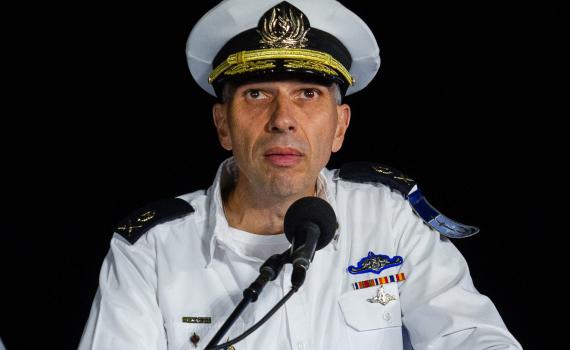 לא התעסק בערבים; הפגין בקפלן. מי אתה אלי שרביט?