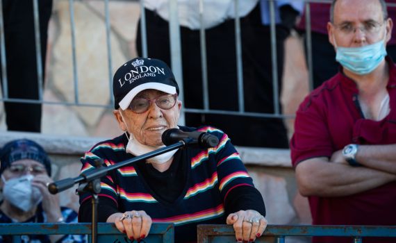 ברוך דיין האמת: הלכה לעולמה אסתר וקסמן, אמו של נחשון הי"ד