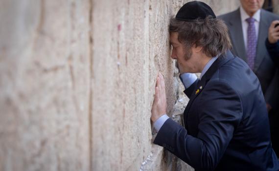 דיווח: נשיא ארנגטינה דחה את ביקורו המתוכנן בישראל