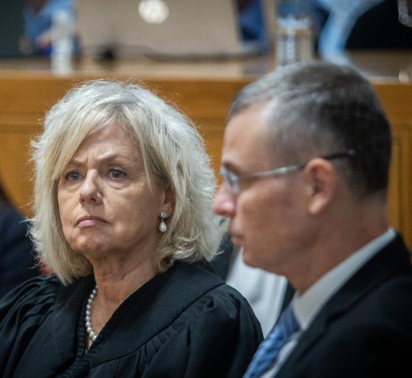 לוין לבג"צ: אין הסכמות. קולה יחקור את פרשת הפצ"רית