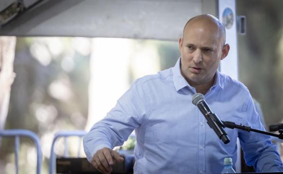 בנט מתחייב: "לא נאפשר לאף אחד לדחות או לשבש את הבחירות"