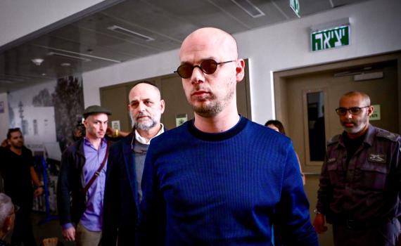 פרקליטי פלדשטיין טוענים: הכסף הקטארי היה קומבינה