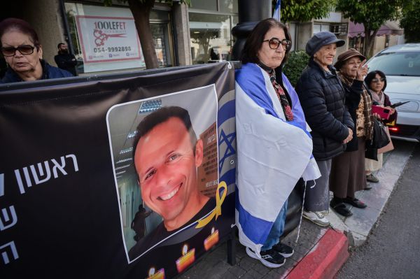 "לא עוזבת אותי המחשבה שהיית צריך להיות כאן עכשיו"