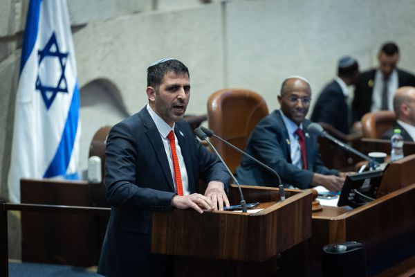 קרעי פנה לשר הביטחון: "תביא להחלטת הממשלה את סגירת גל"צ"