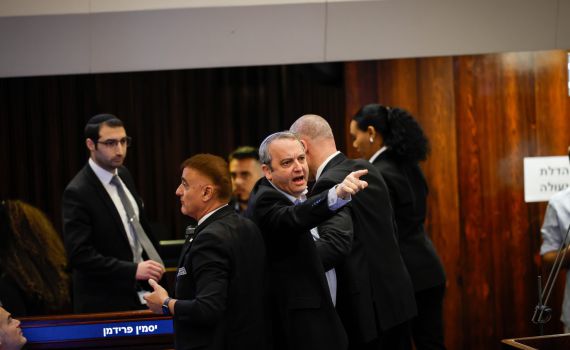 באופוזיציה תוקפים את הממשלה: "חקיקה מסוכנת"