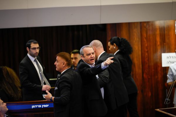 באופוזיציה תוקפים את הממשלה: "חקיקה מסוכנת"