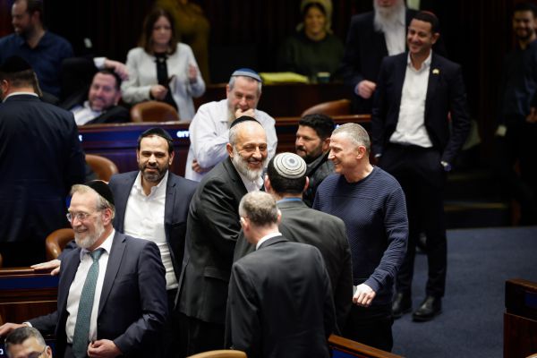 עדיין אין רוב: הקואליציה משכה את כל החוקים מסדר היום