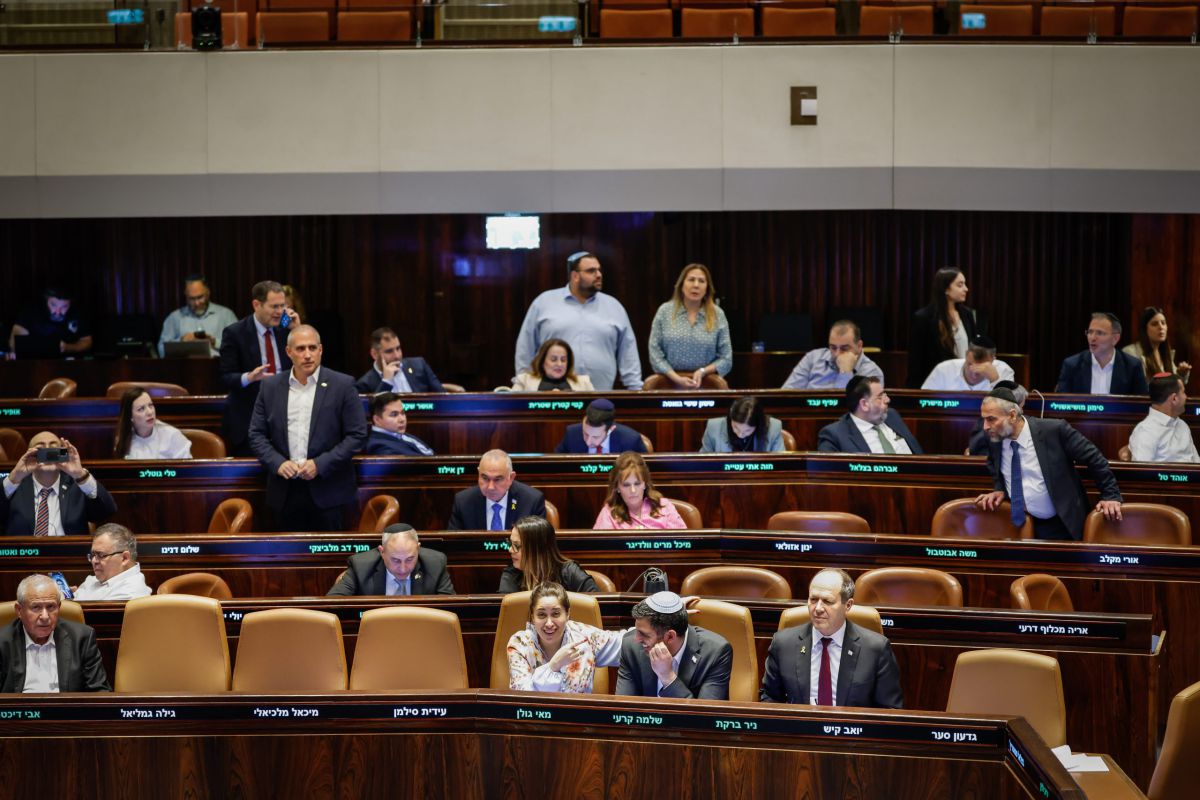 הכנסת אישרה: מענק חודשי לאלמנות צה"ל מחרבות ברזל