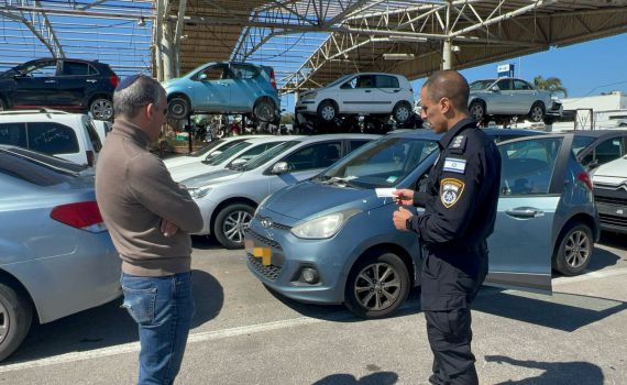 מתנה מיוחדת: המשטרה החזירה לכלה את הרכב שנגנב ביום החתונה