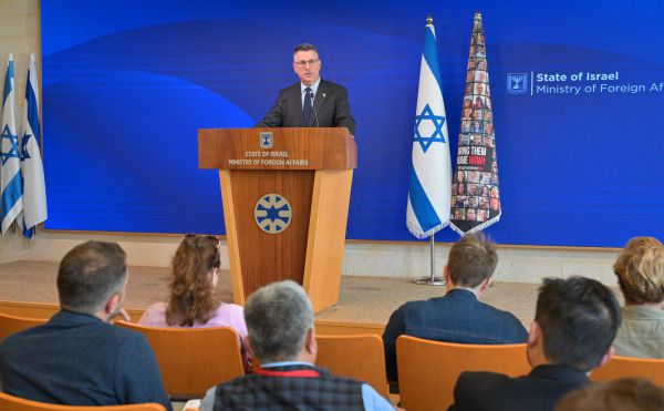 סער: "סיוע שמגיע לחמאס – הוא לא הומניטרי"