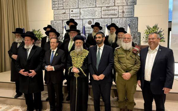 הרב הראשי לנשיא המדינה: "הצטרף אלינו למאבק"
