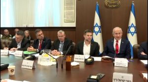 בחשד לשימוש בכספי ציבור: המשטרה פתחה תיק נגד השר