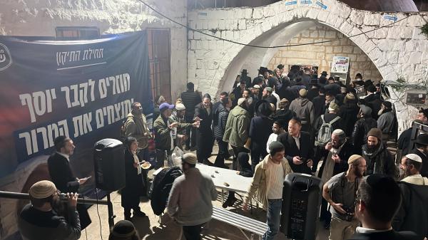 הרב שרקי בקבר יוסף: "בני ישמעאל איבדו זכות לחיות בארץ"