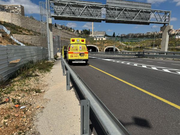תאונת עבודה קשה: הרוג ופצוע במחלף כביש 16 בירושלים
