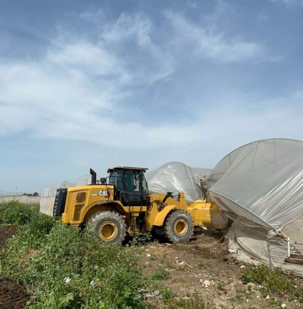המאבק בבנייה הבלתי חוקית: צה״ל הרס כ-24 חממות במרחב טול כרם