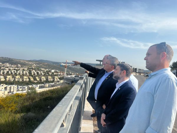 סמוטריץ': "כל ההנחות שיינתנו בקרקע ופיתוח יהיו ליוצאי צבא"