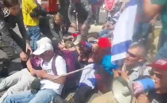 דיווח: כתב אישום יוגש נגד פעיל המחאה איל יפה. כל הפרטים