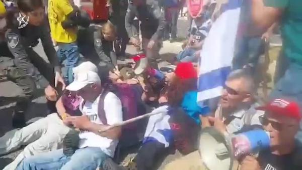 דיווח: כתב אישום יוגש נגד פעיל המחאה איל יפה. כל הפרטים