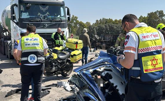 תאונה קטלנית: הרוג ופצוע בינוני מפגיעת משאית ליד באר טוביה