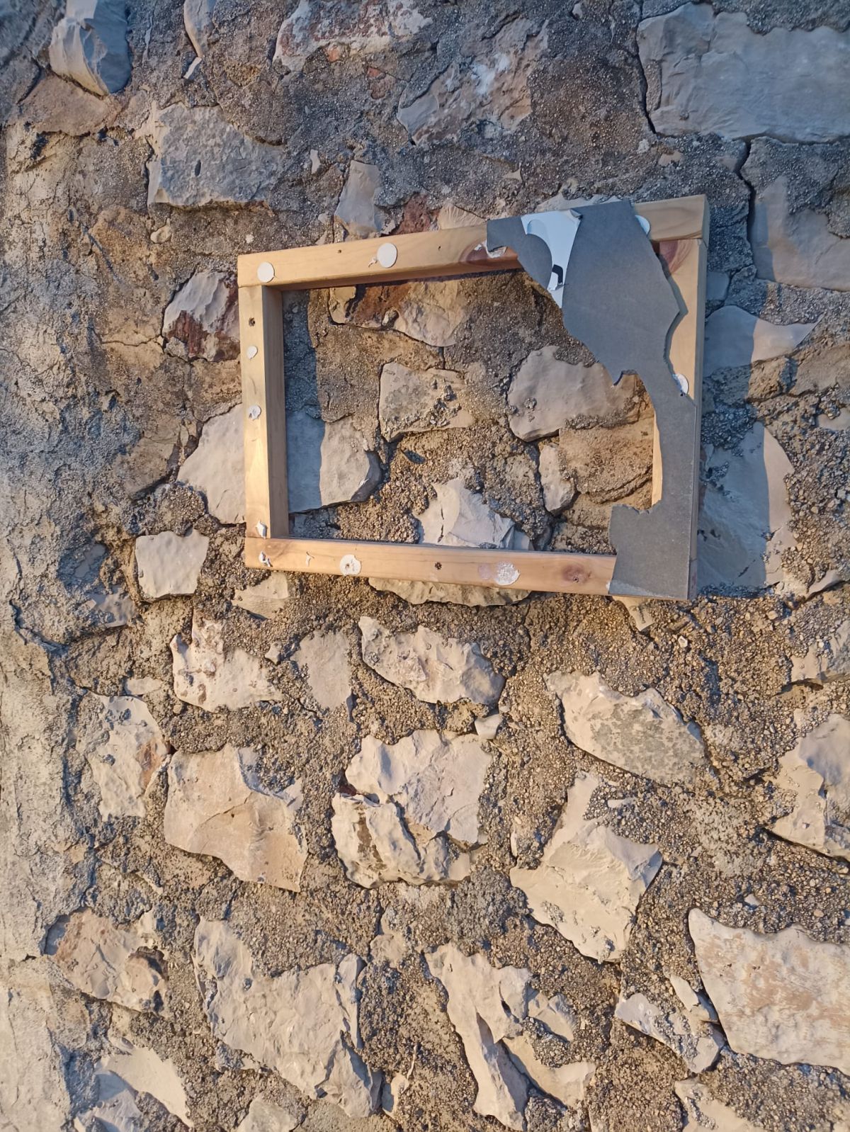 חיילי צה"ל השחיתו ציוד במבנה ששימש לתפילת יהודים בהר עיבל