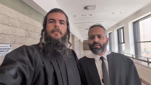 עו״ד של הרבש"ץ העצור בשב"כ: הפגיעה בלוחמים חייבת להיפסק