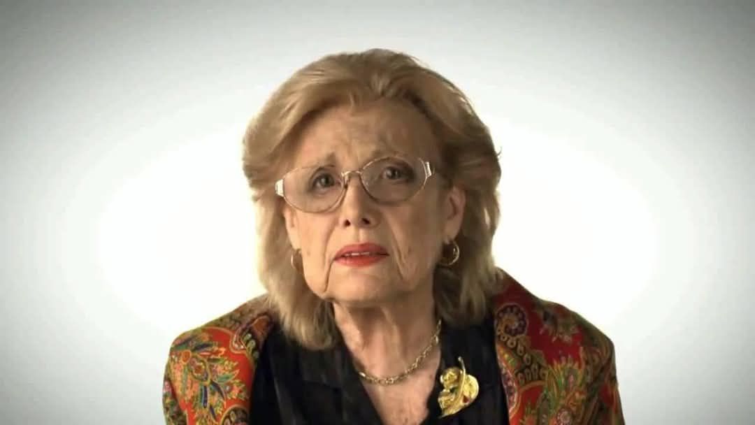 "גשרים של תקווה": זאת ההיסטוריונית שנבחרה להדליק משואה