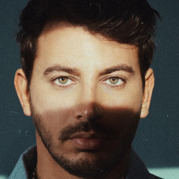 "לירן דנינו חוזר": אחרי הבעיה הרפואית שהרחיקה אותו מהבמות