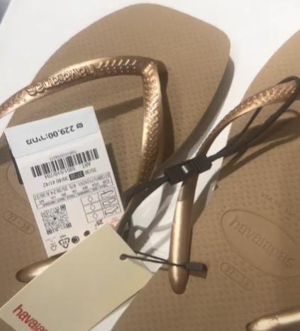 הלקוחות נדהמו: זה המחיר שזארה דורשת על כפכפי הוויאנס פשוטות