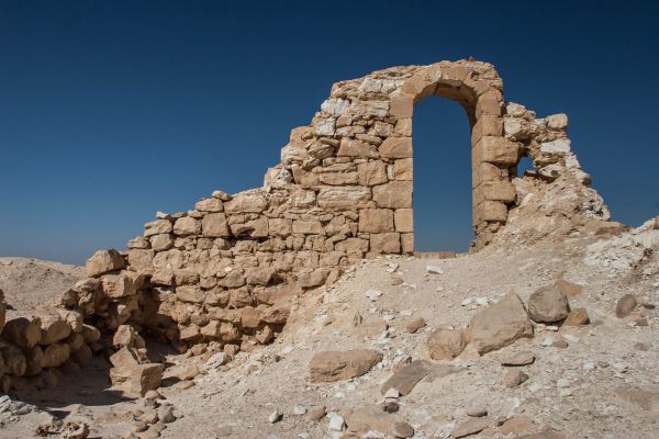 בעקבות מסע בני ישראל במדבר: טיולים לחג הפסח
