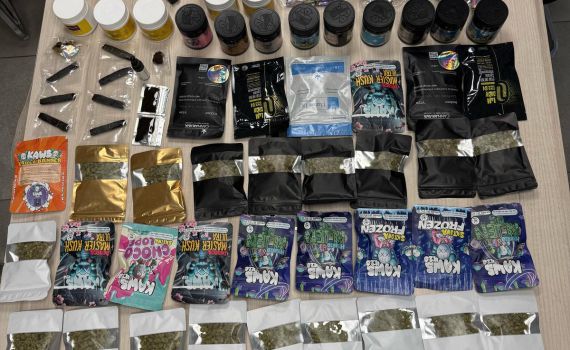 אלפי שקלים וכמויות מסחריות של קנאביס: נעצרה חולייה בחדרה