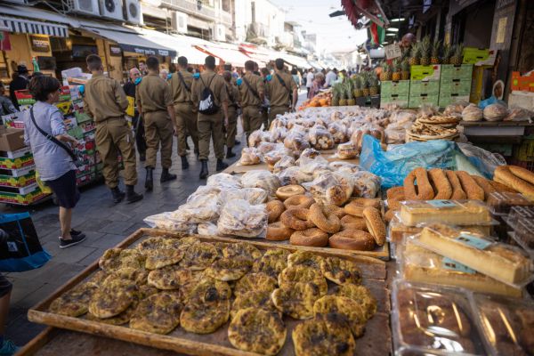 הקוד הסודי על האריזה: כך תדעו שהחמץ נאפה לאחר הפסח