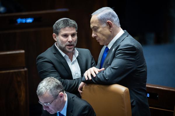 סמוטריץ' במתקפה על נתניהו: "איוולת ביטחונית ומוסרית"