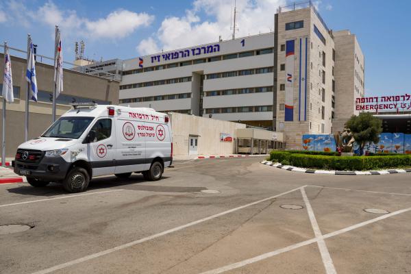 "מי שבא במגע בשבועיים האחרונים – לפנות מיד למיון"