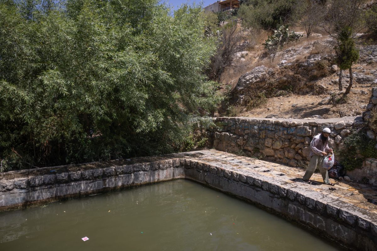 "חשש לבריאות הציבור": משרד הבריאות באזהרה למטיילים בירושלים