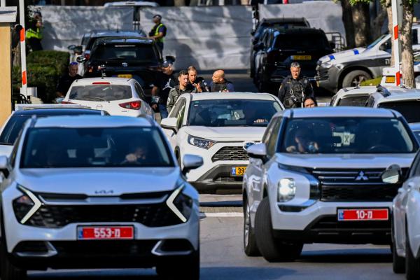 בגלל שריפה: כביש 2 נחסם לתנועה במחלף קיסריה