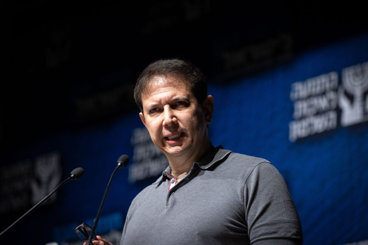 רונן ברגמן מאיים: שיסיר את החסינות ואתבע אותו דיבה