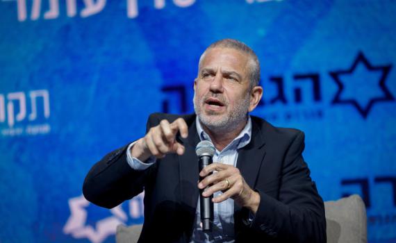 ינון מגל על הדרמה בערוץ 14: "לא התאים לי"