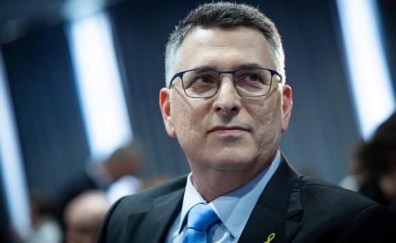 סער מצטרף לדרישה: חנינה לנתניהו או ביטול המשפט