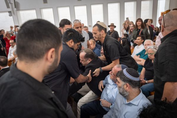 האב השכול תוקף: "בית המשפט אינו המקום שבו נקבל צדק"