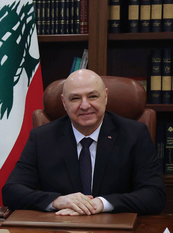 נשיא לבנון בהודעה דרמטית: "לא ניתן לחיזבאללה להמשיך להתקיים"