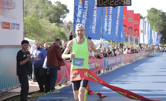 אלה המנצח והמנצחת במרתון ירושלים