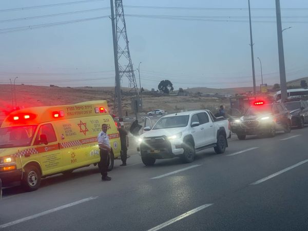 תאונה קשה בנגב: תינוק נהרג מפגיעת רכב בצומת אוהלים