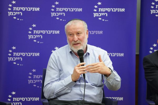 מנדלבליט במתקפה: "הציבור חייב לעמוד כחומה בצורה מול זה"