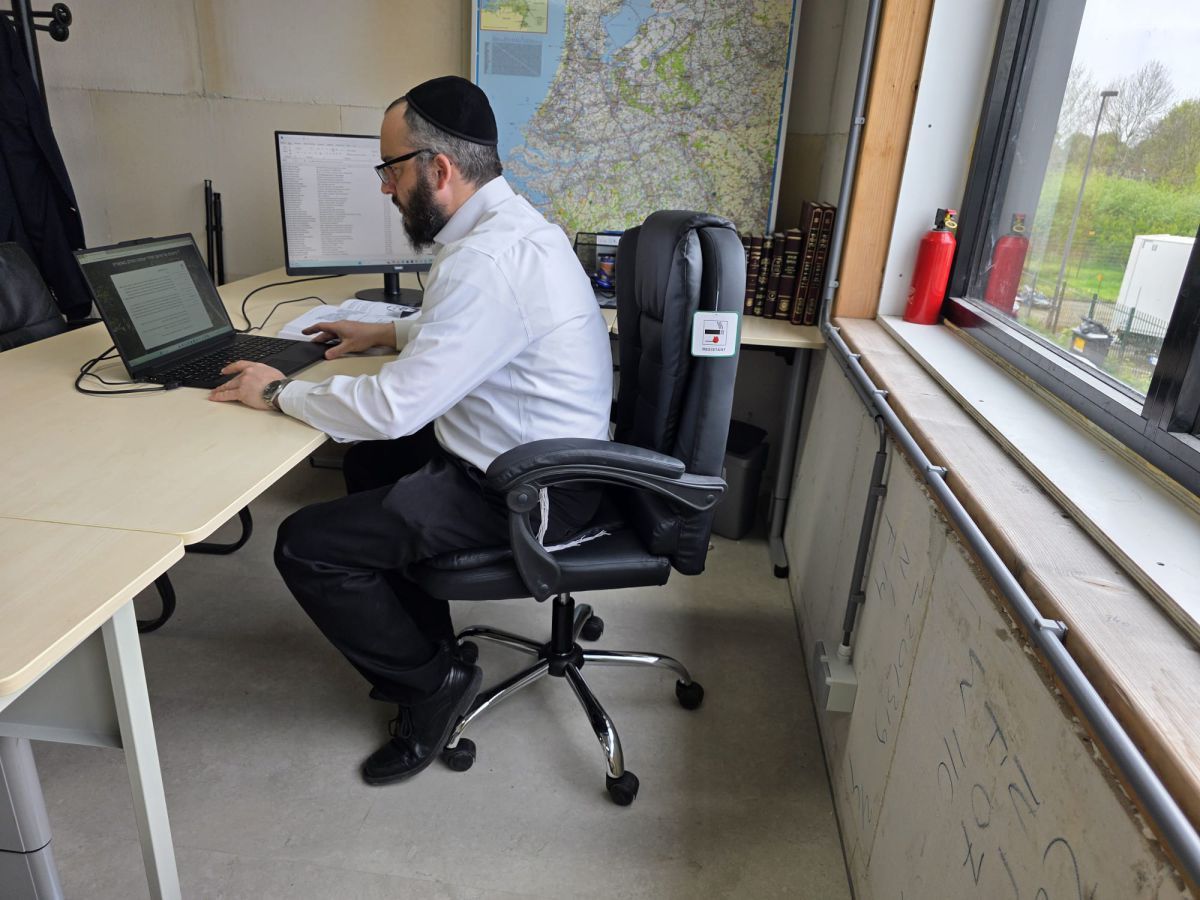 80 שנה אחרי: נמשך המאמץ להשבת יהודים אבודים מהשואה בהולנד