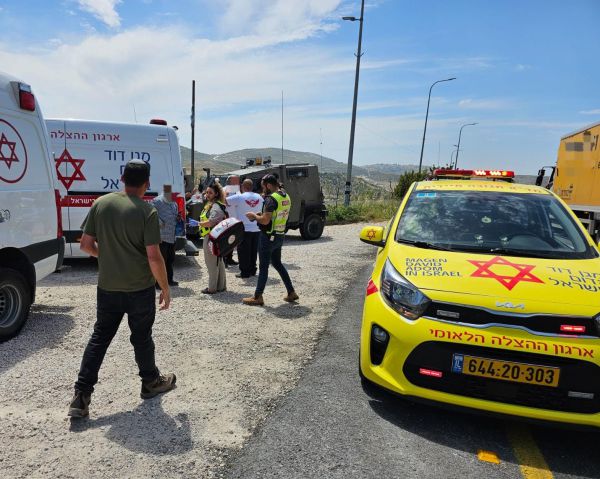 6 פצועים בהידרדרות מיניבוס לוואדי בשומרון