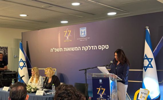 שאלנו את השרה רגב למה התצפיתניות סירבו להשיא משואה?